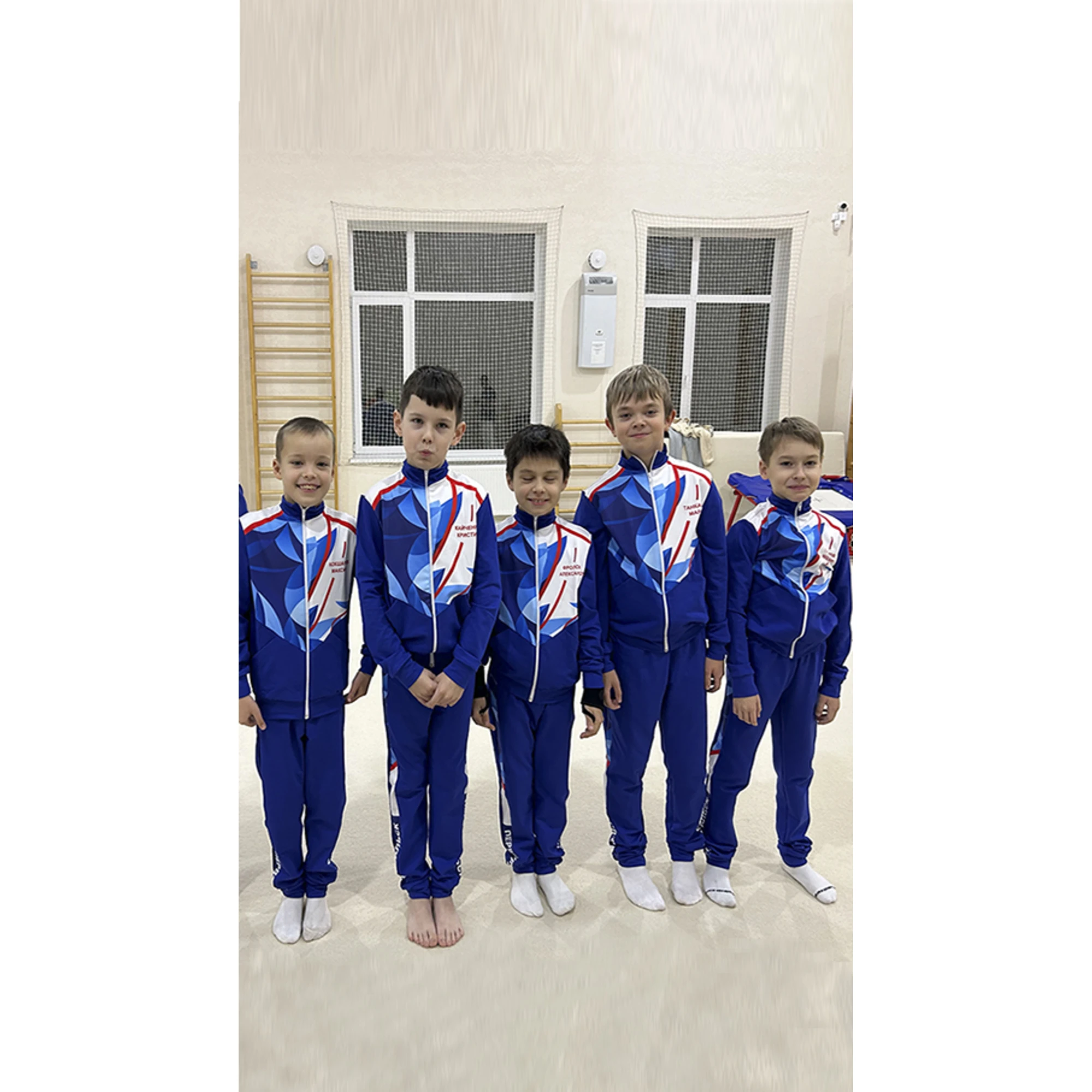 Пошив спортивных костюмов START2GYM Триумф